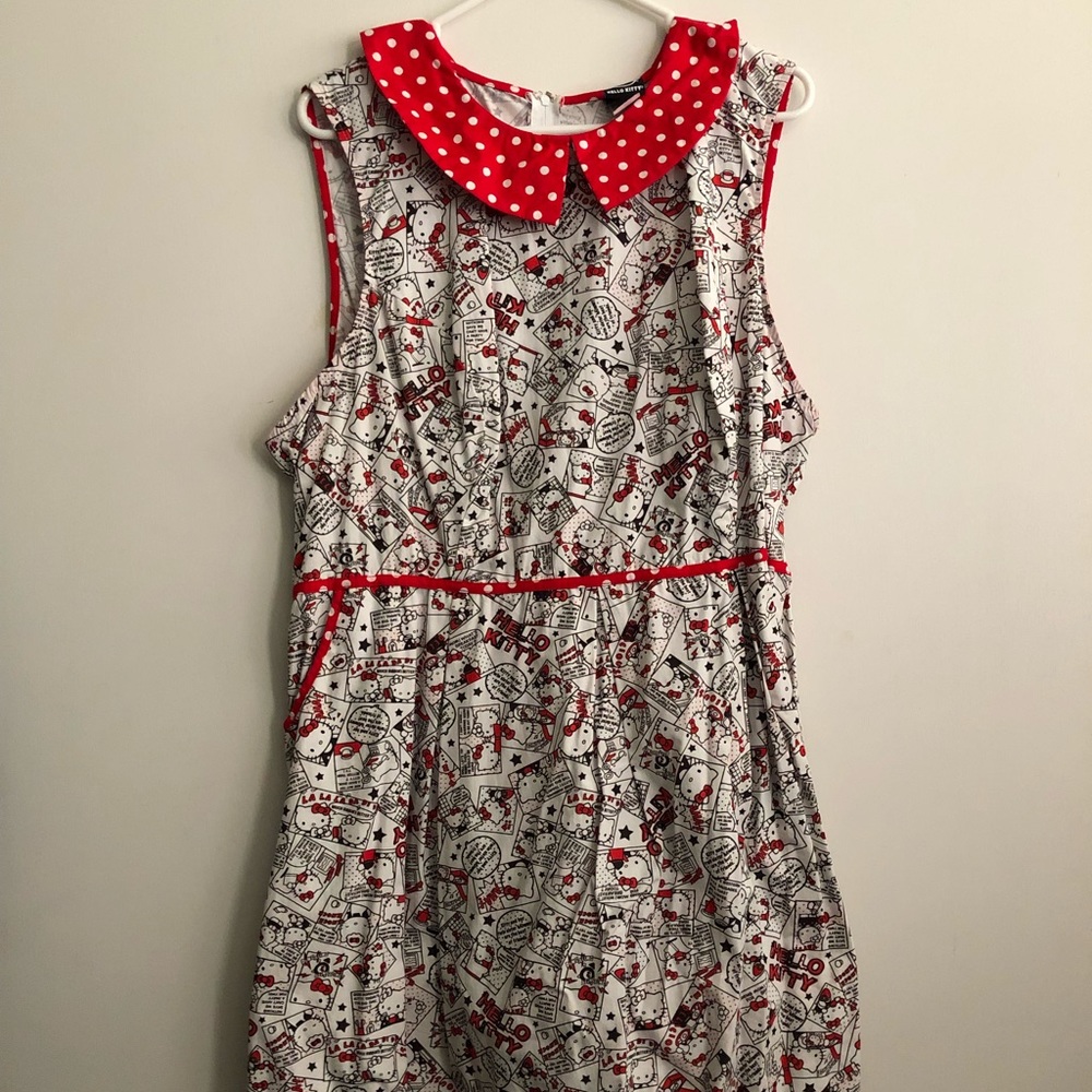 HELLO KITTY Plus Sized Sleeveless Dress